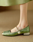 Naila Pumps