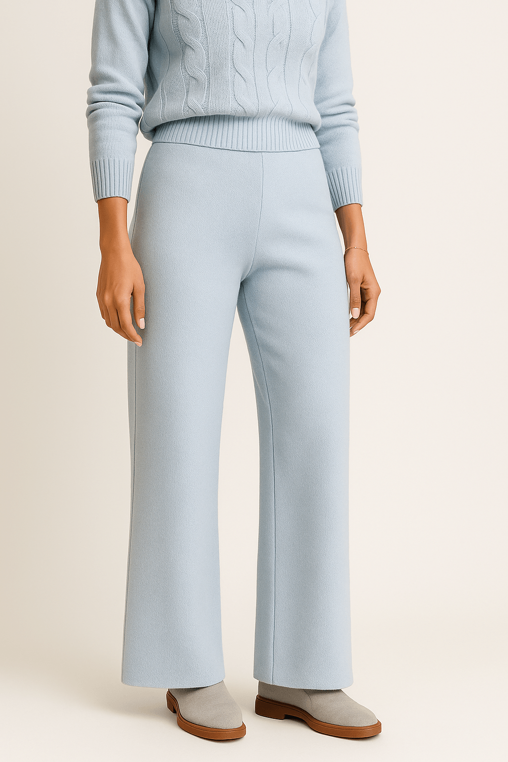 Adelaine Soft Cashmere Set
