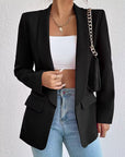 Renée Tailored Blazer with Clean Silhouette