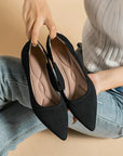 Liena Kitten Pumps
